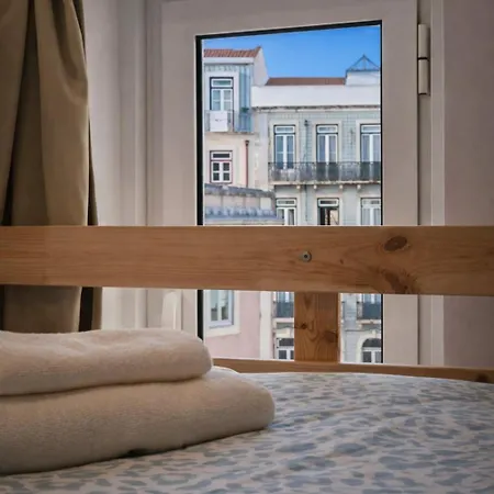 Mouraria Guest Διαμέρισμα *